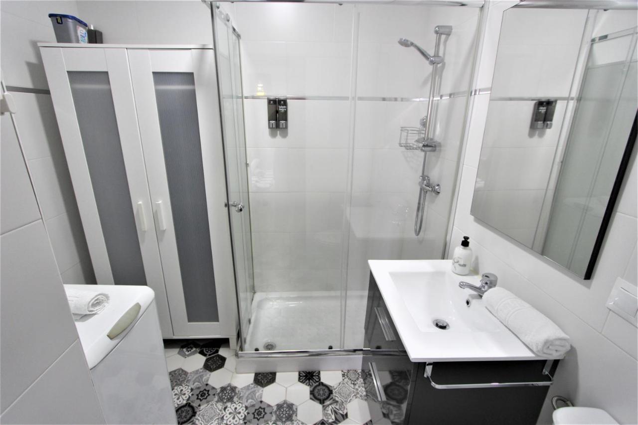 543 Apartamento - A 600m De La Playa - Piscina Abierta Todo El Año - Excelente Wifi Benalmádena